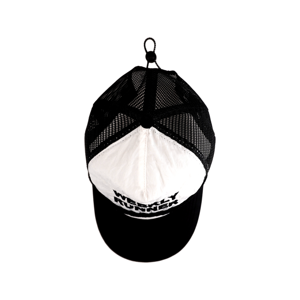 Poleyrum Weekly Runner 5-Panel Running Cap - White & Black - Image 3